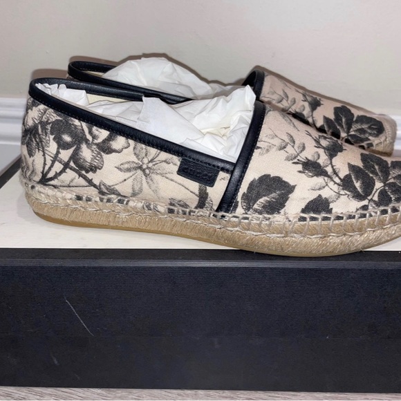 GUCCI Canvas Espadrilles - Picture 10 of 12